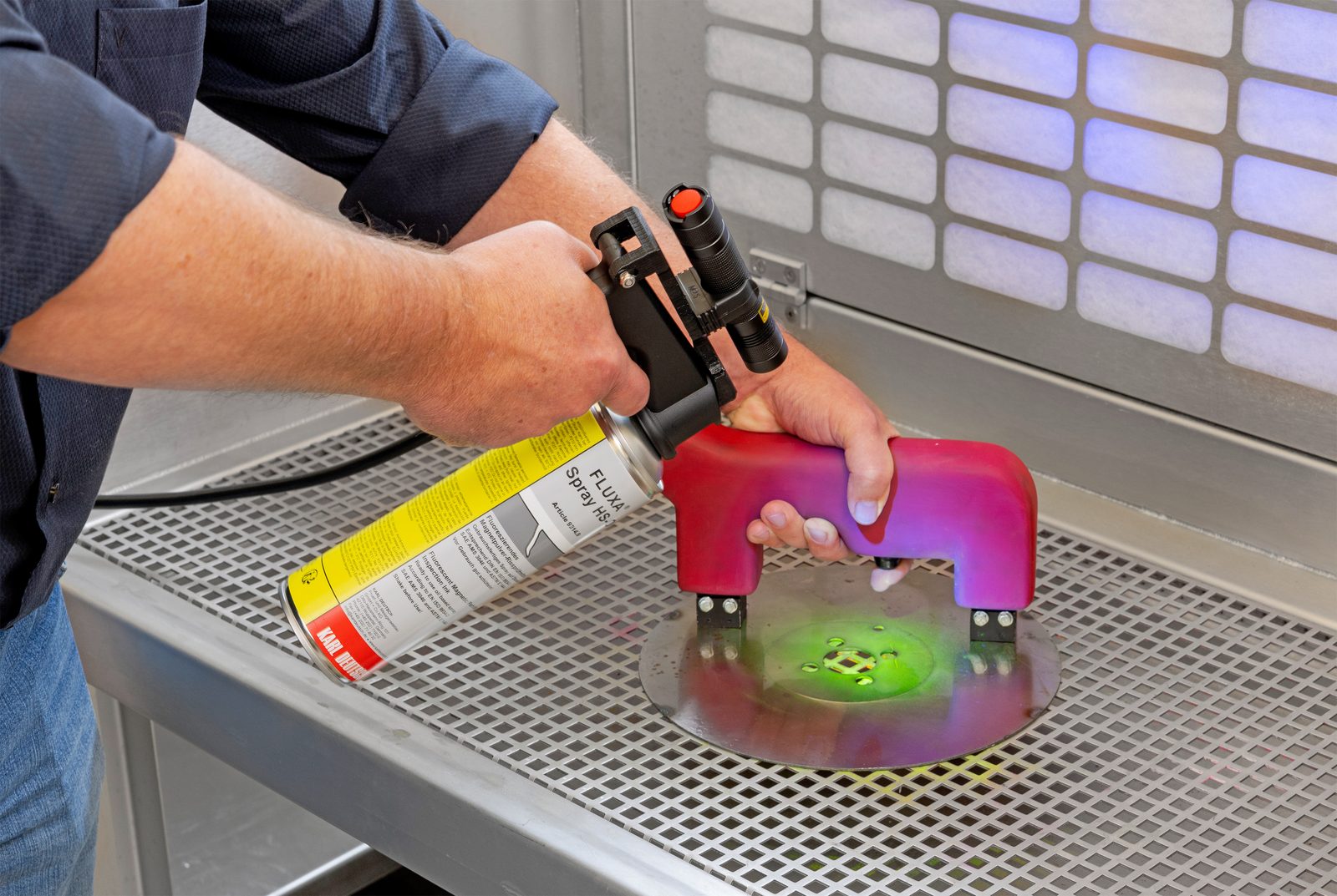 Linterna UV-LED de 365 nm para inspección fluorescente por partículas magnéticas y líquidos penetrantes